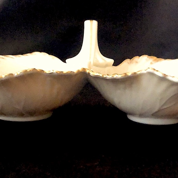 “LENOX” GIFTWARE VINTAGE DOUBLE LEAF BOWLS with HANDLE - Picture 3 of 9